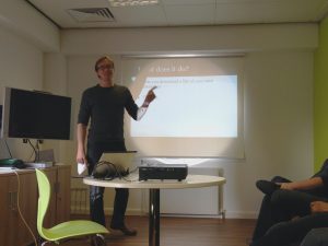 Show&Tell